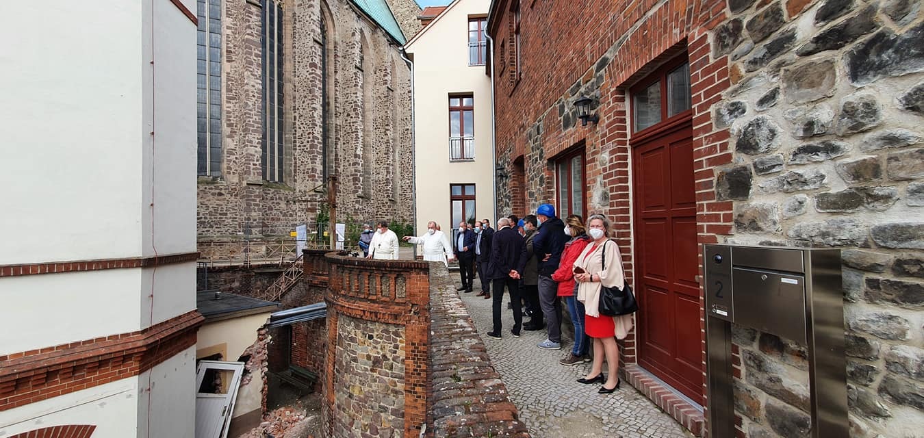 Grundsteinlegung in Magdeburg im Livestream