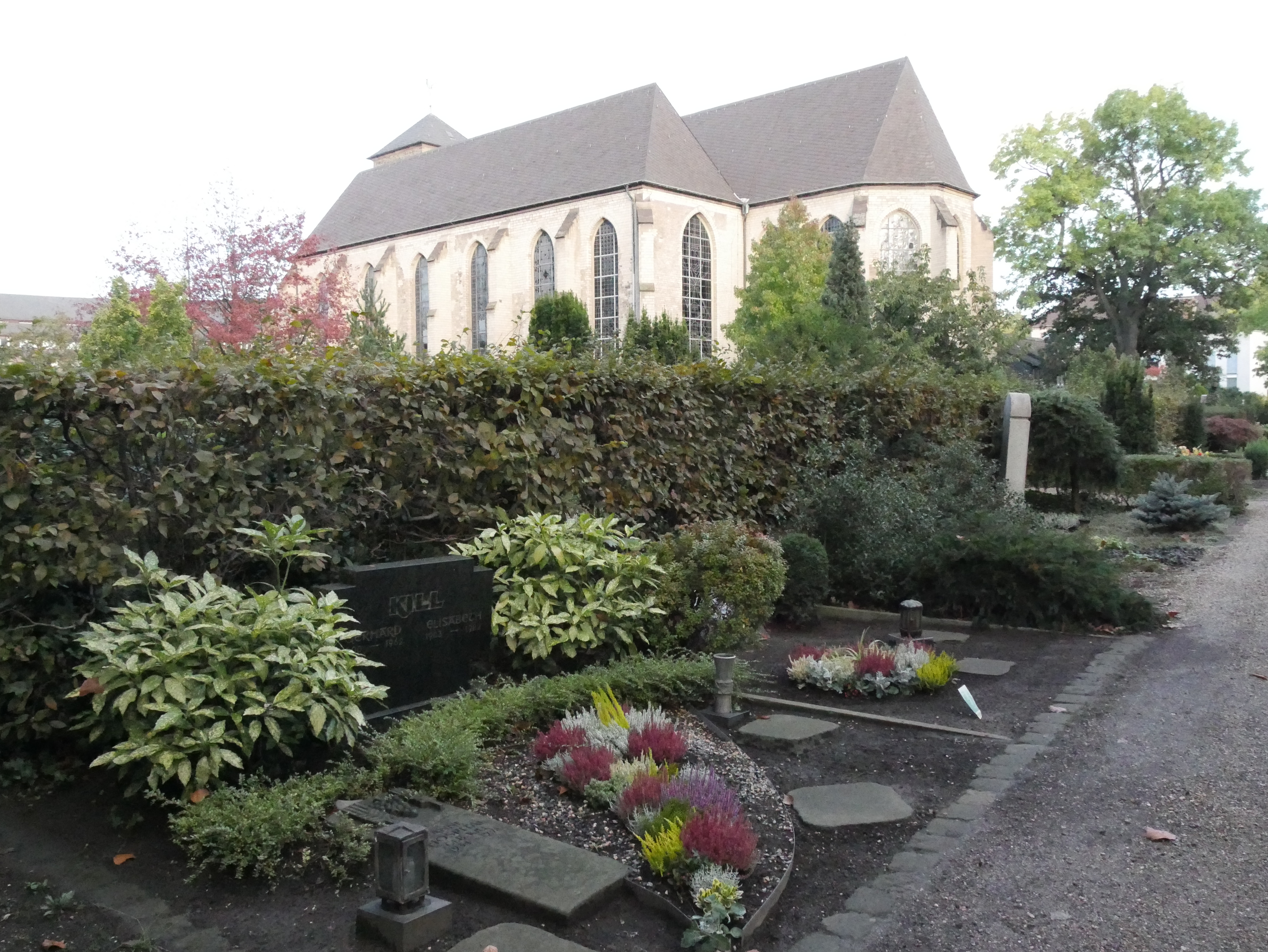 Allerheiligen in Hamborn – ein Tag des Wiedersehens