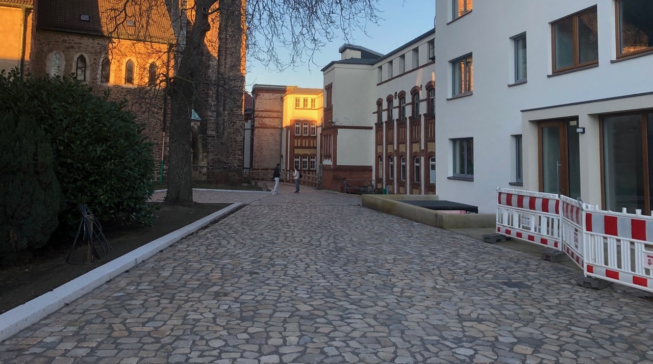 Neubau der Prämonstratenser in Magdeburg füllt sich mit klösterlichem Leben